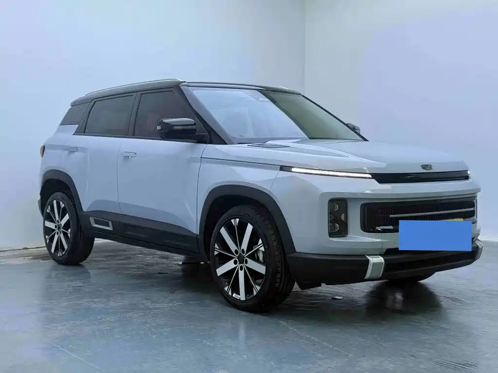 Geely Icon 2024
