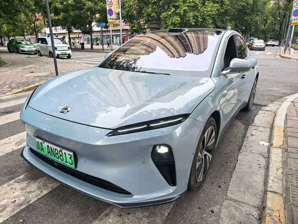 NIO ET5 2023