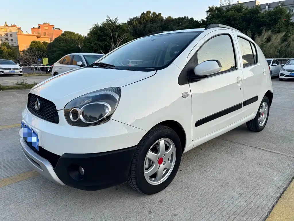 Geely GX2 2012