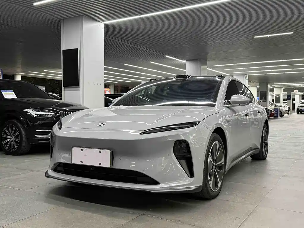 NIO ET5T 2023