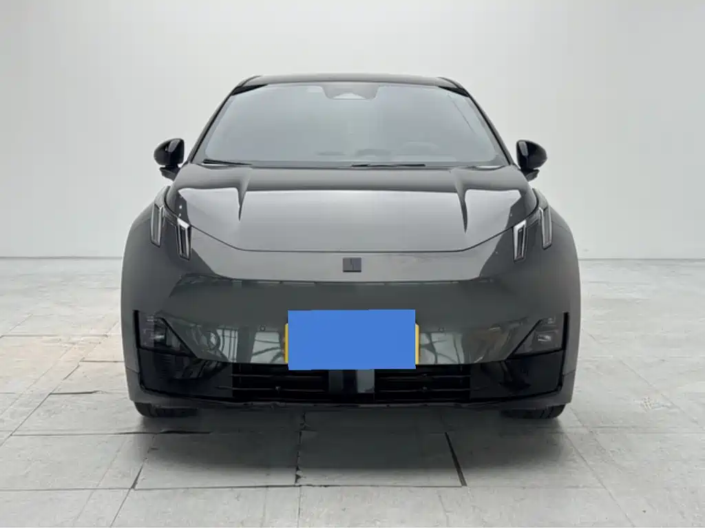 Lynk & Co Z20 2025