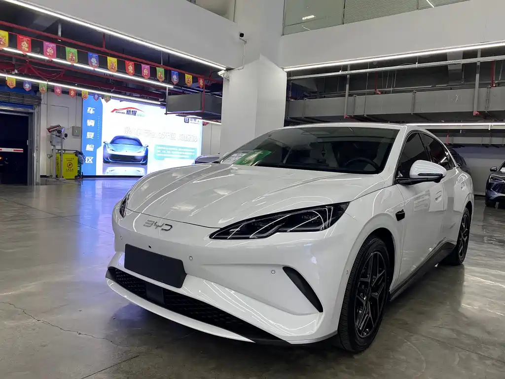 BYD Seal 06 2025