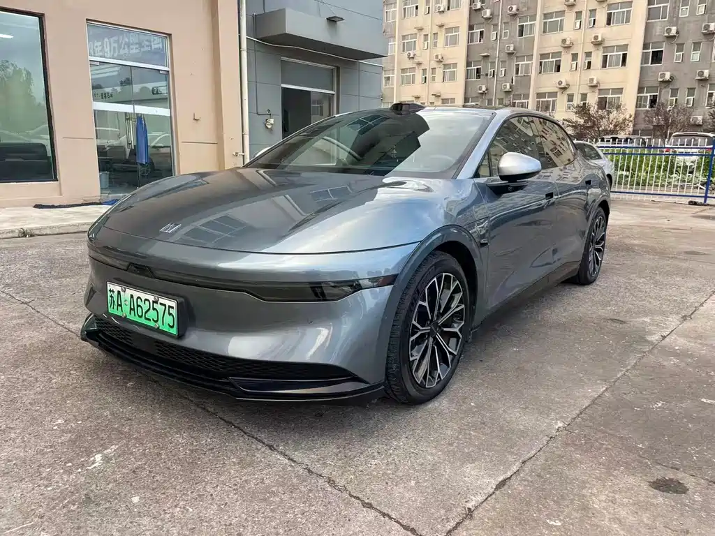Zeekr 007 2024