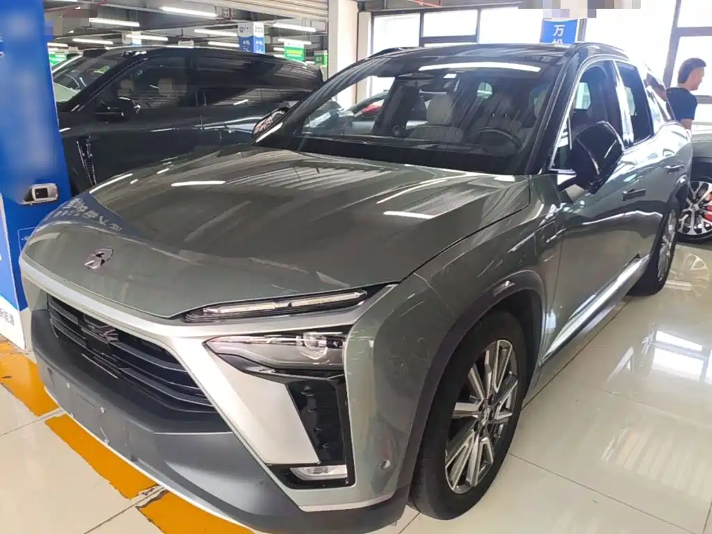 NIO ES8 2022