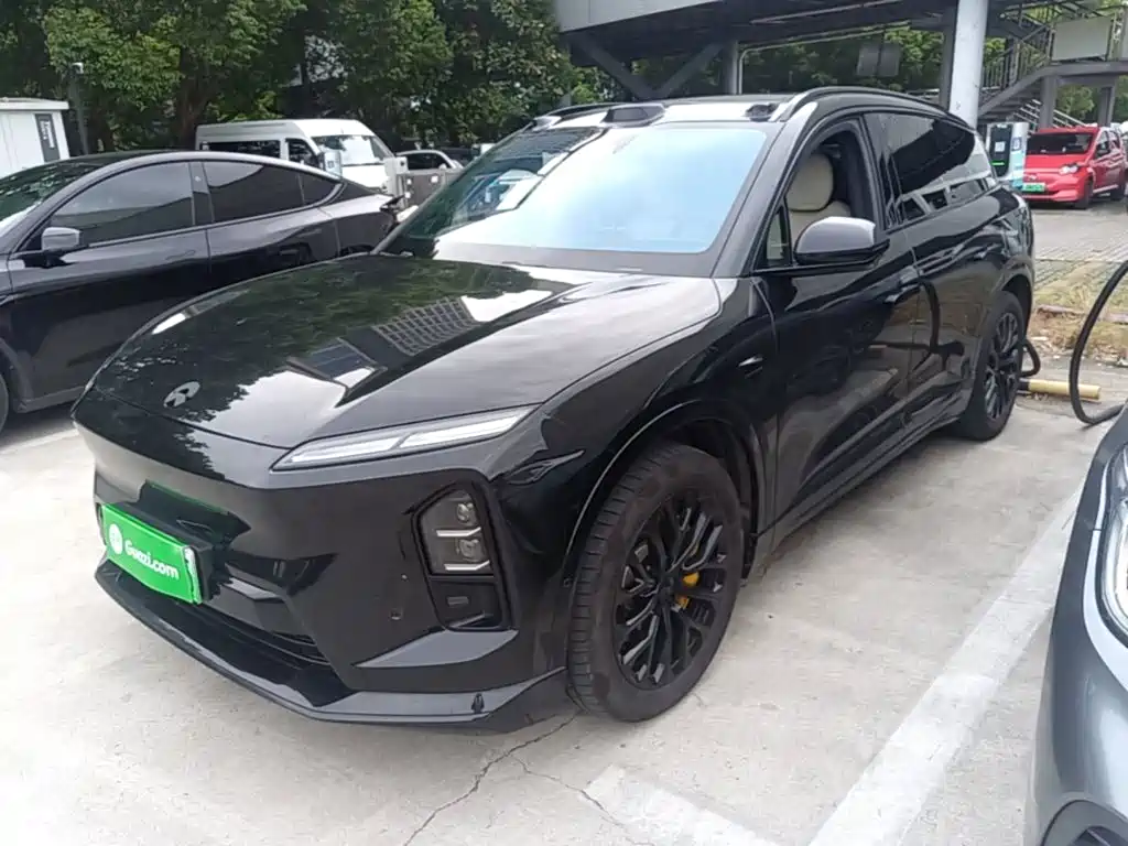 NIO ES6 2025