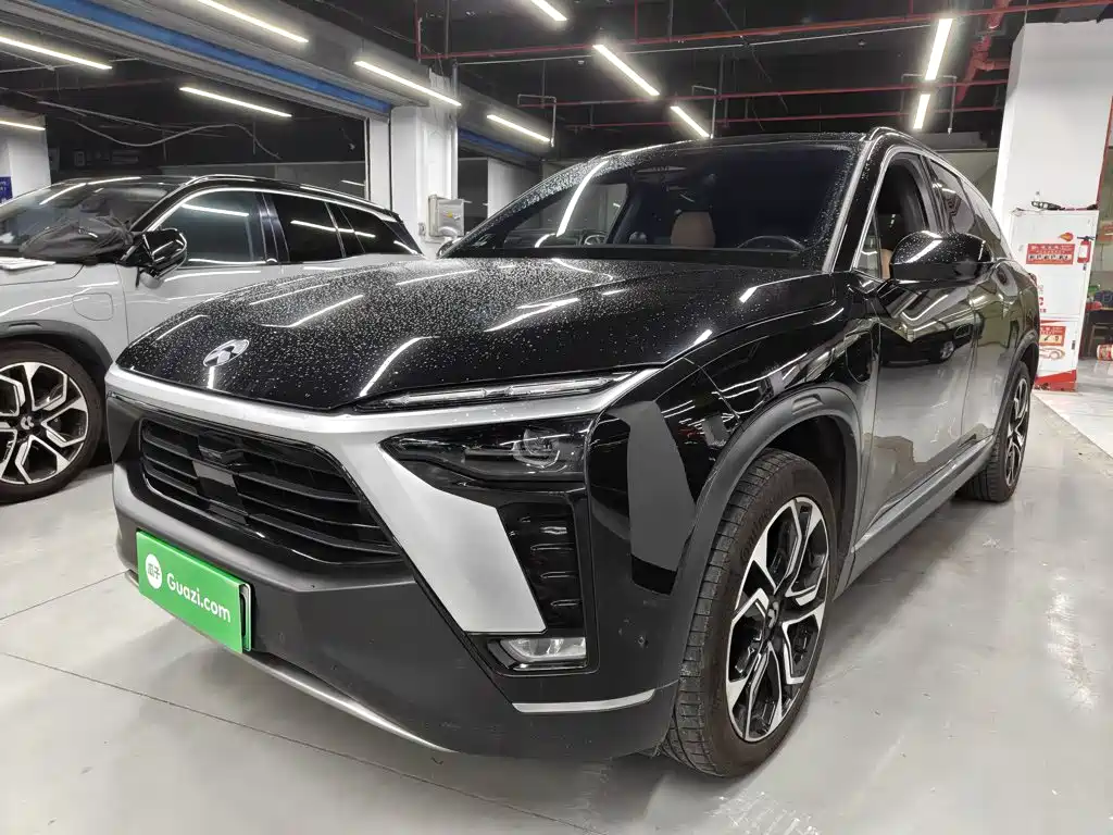 NIO ES8 2020