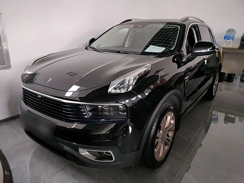 Lynk & Co 01 2019