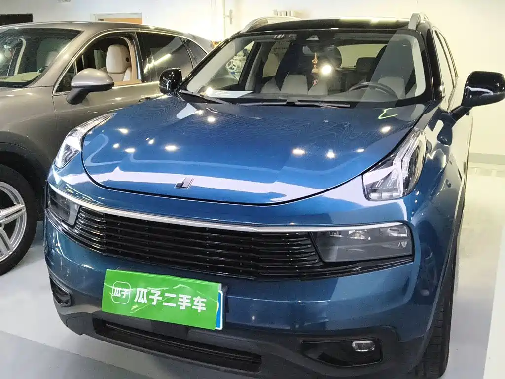 Lynk & Co 01 2018