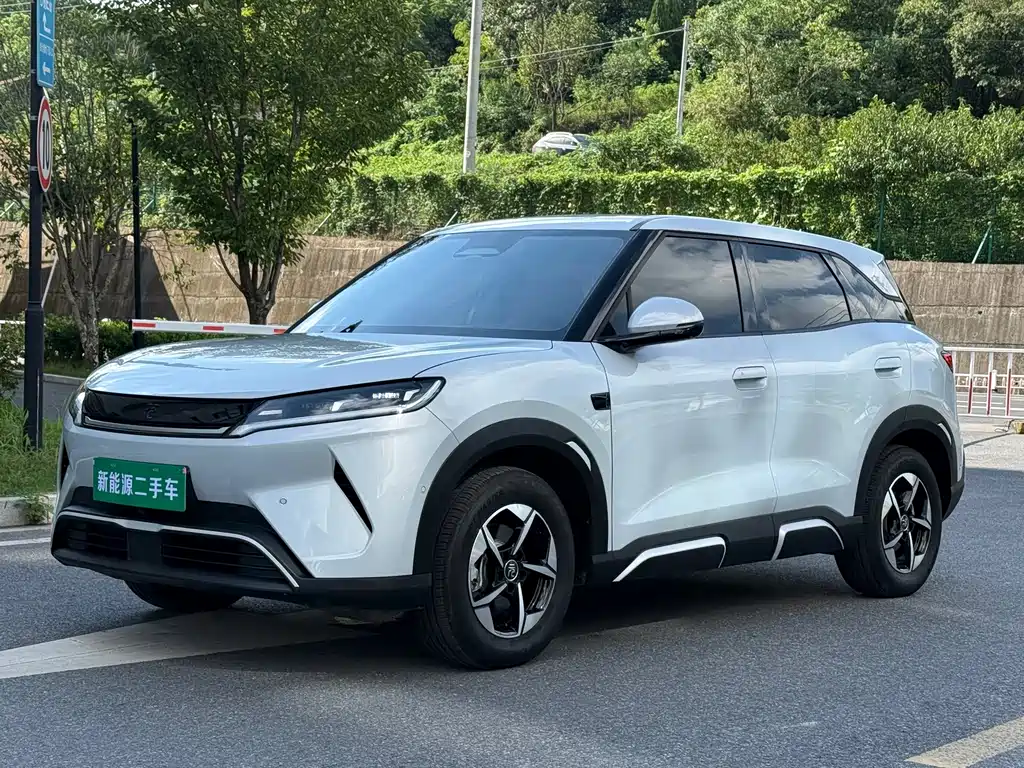 BYD Yuan UP 2025
