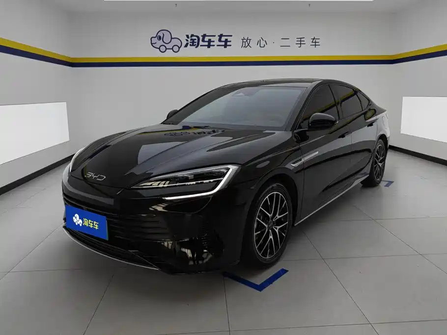 BYD Seal 07 DM-i 2024