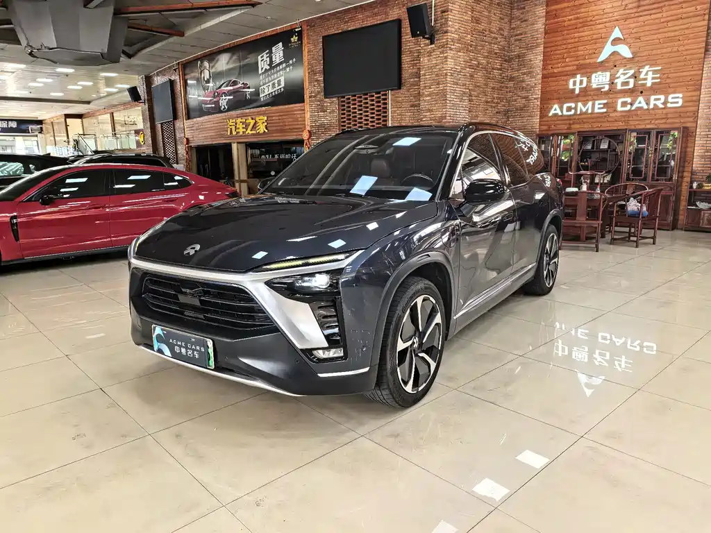 NIO ES8 2022