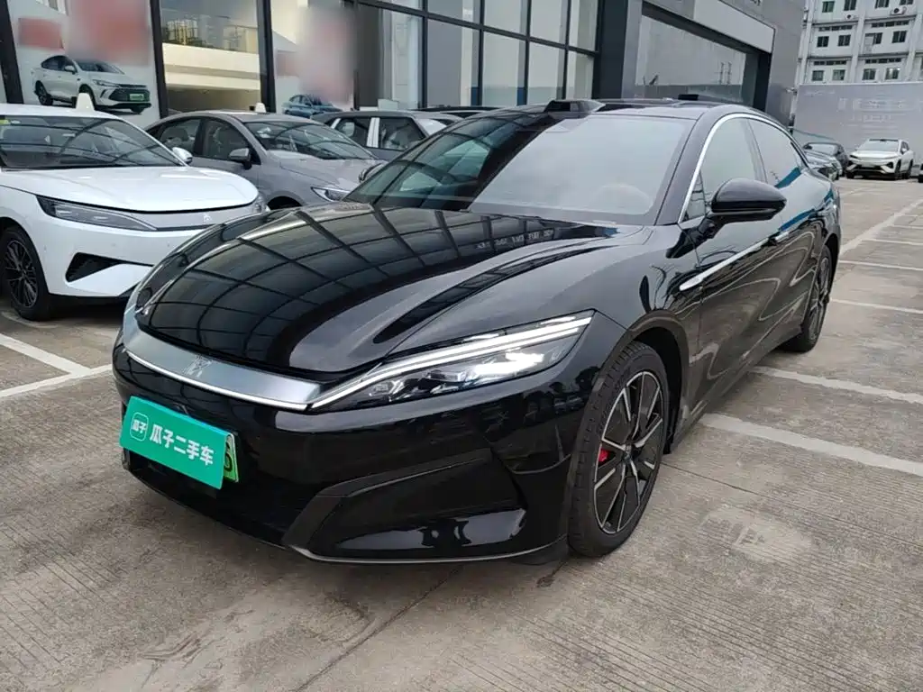BYD Han L 2025