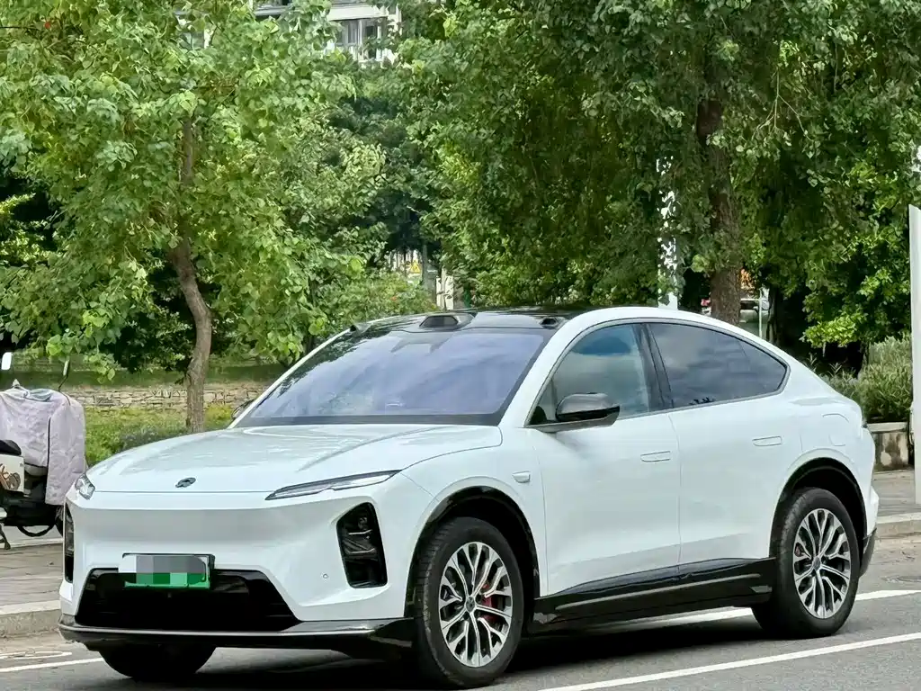 NIO EC6 2025