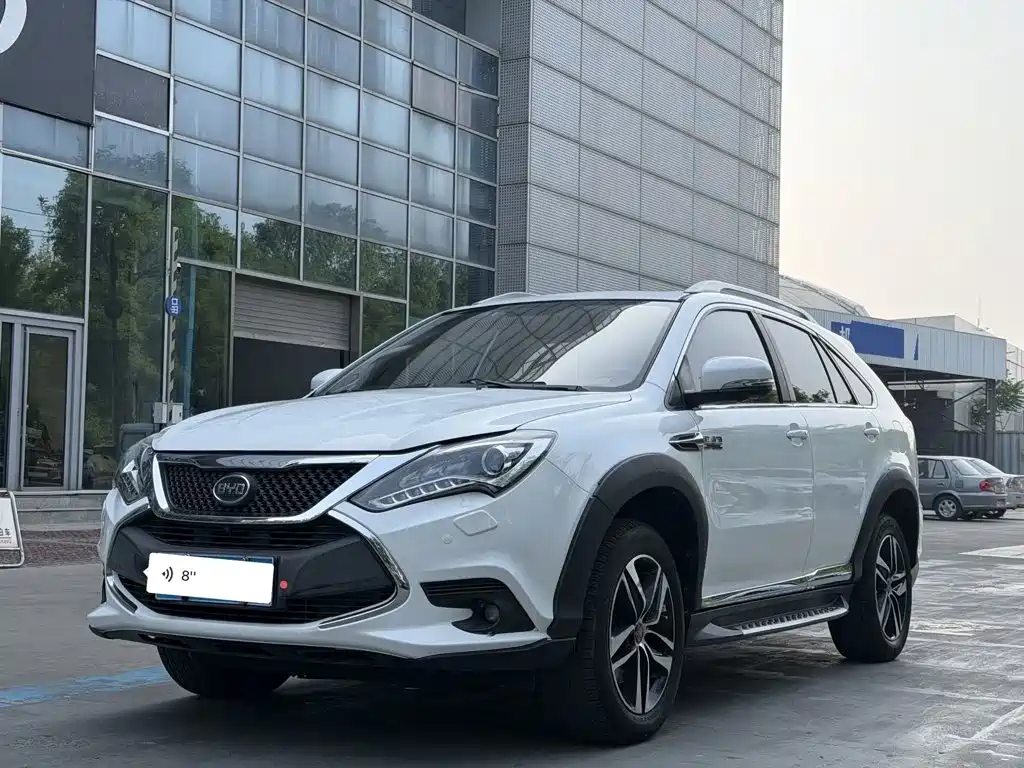 BYD Tang New Energy 2016