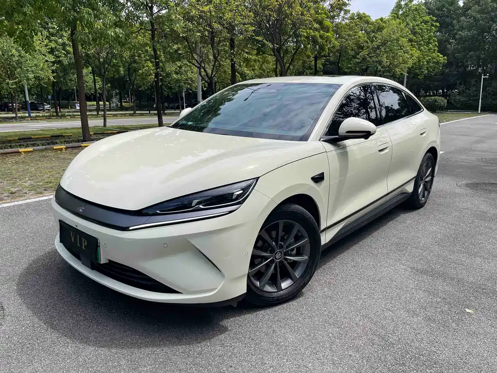 BYD Qin L 2025