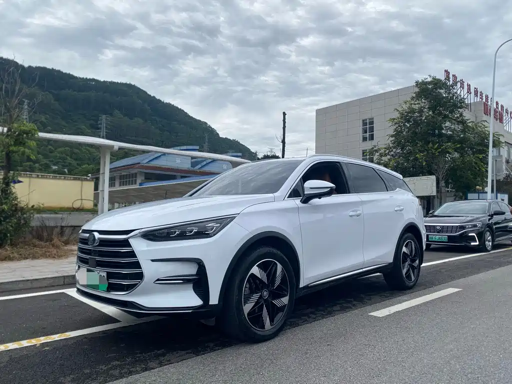 BYD Tang New Energy 2024