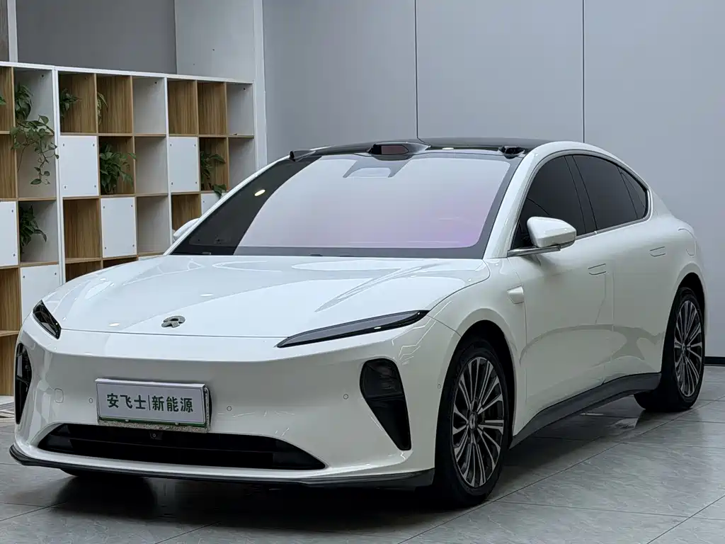 NIO ET5 2023