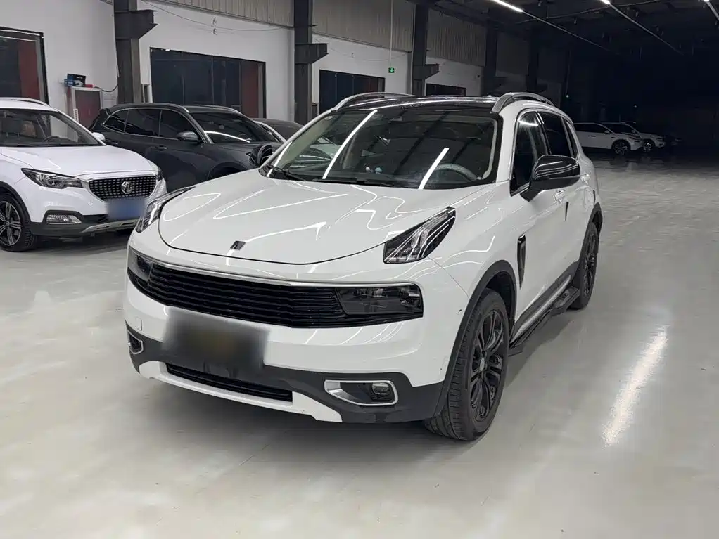 Lynk & Co 01 2018