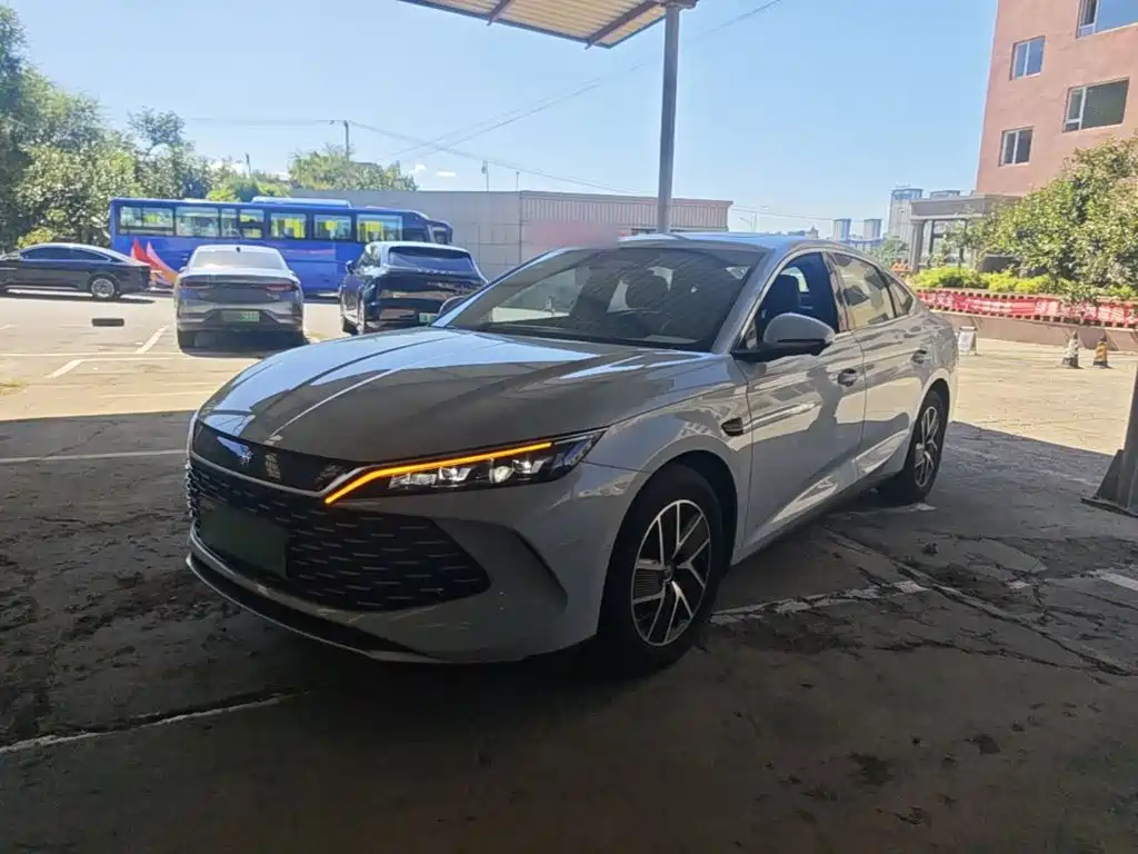 BYD Qin L 2025