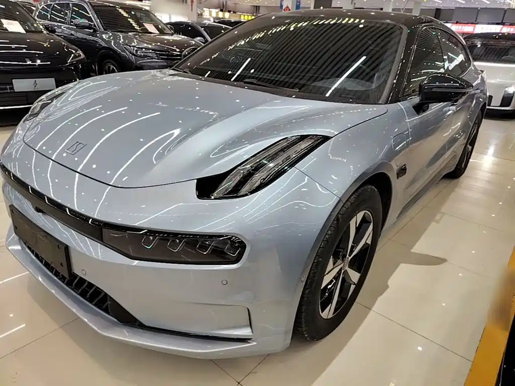 Zeekr 001 2023