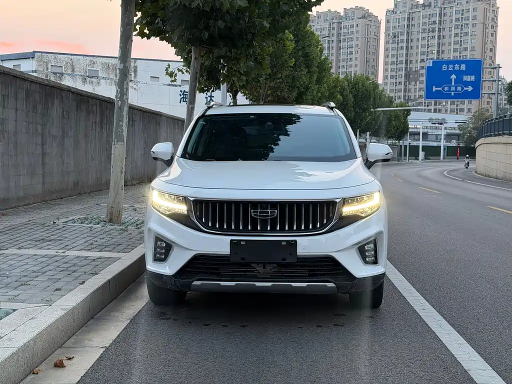 Geely Haoyue 2021