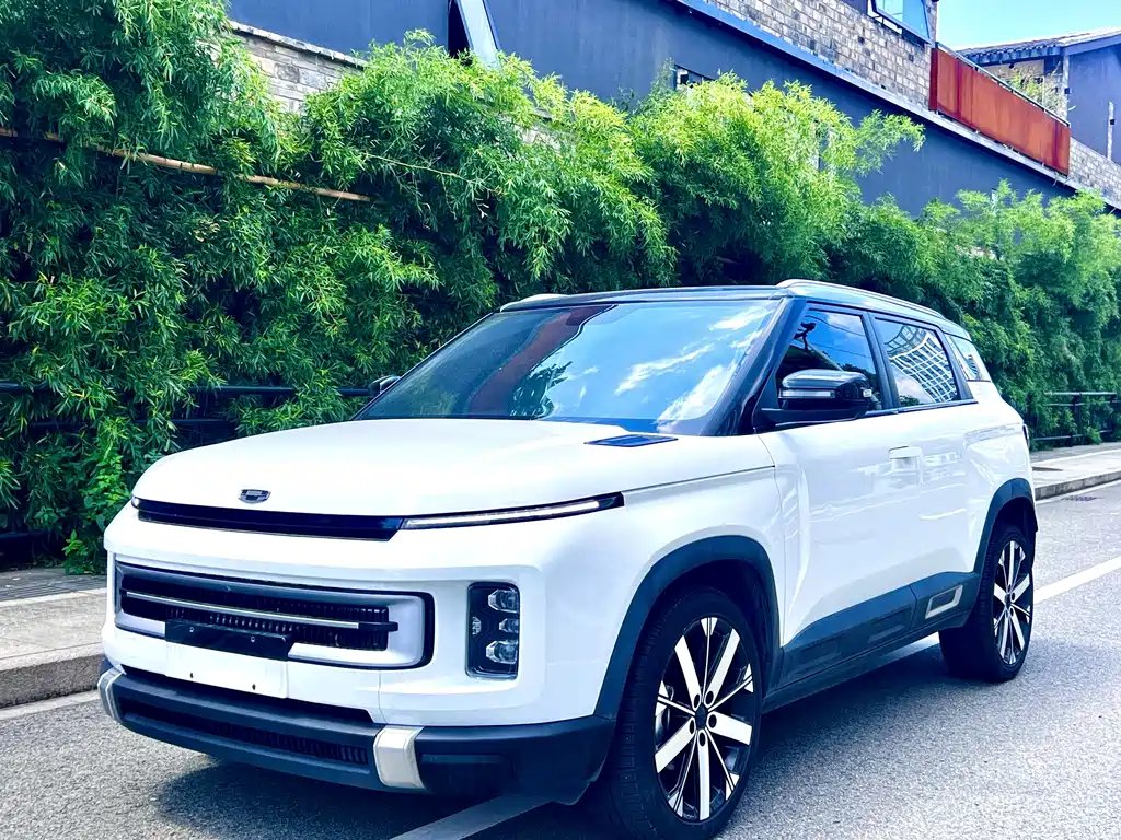 Geely Icon 2022