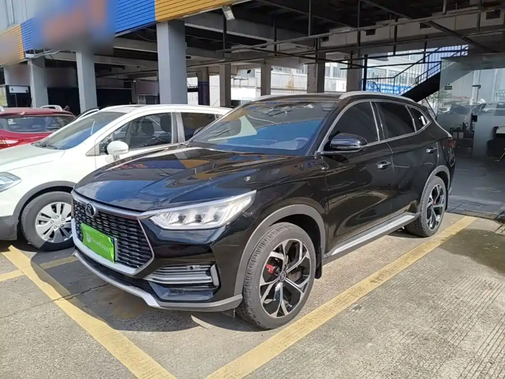 BYD PLUS 2020