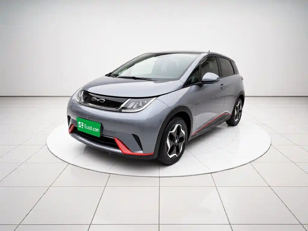 BYD Dolphin 2023