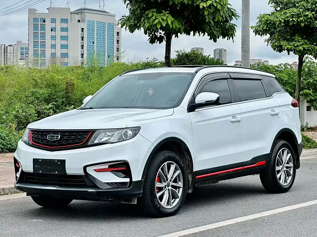 Geely Boyue 2022