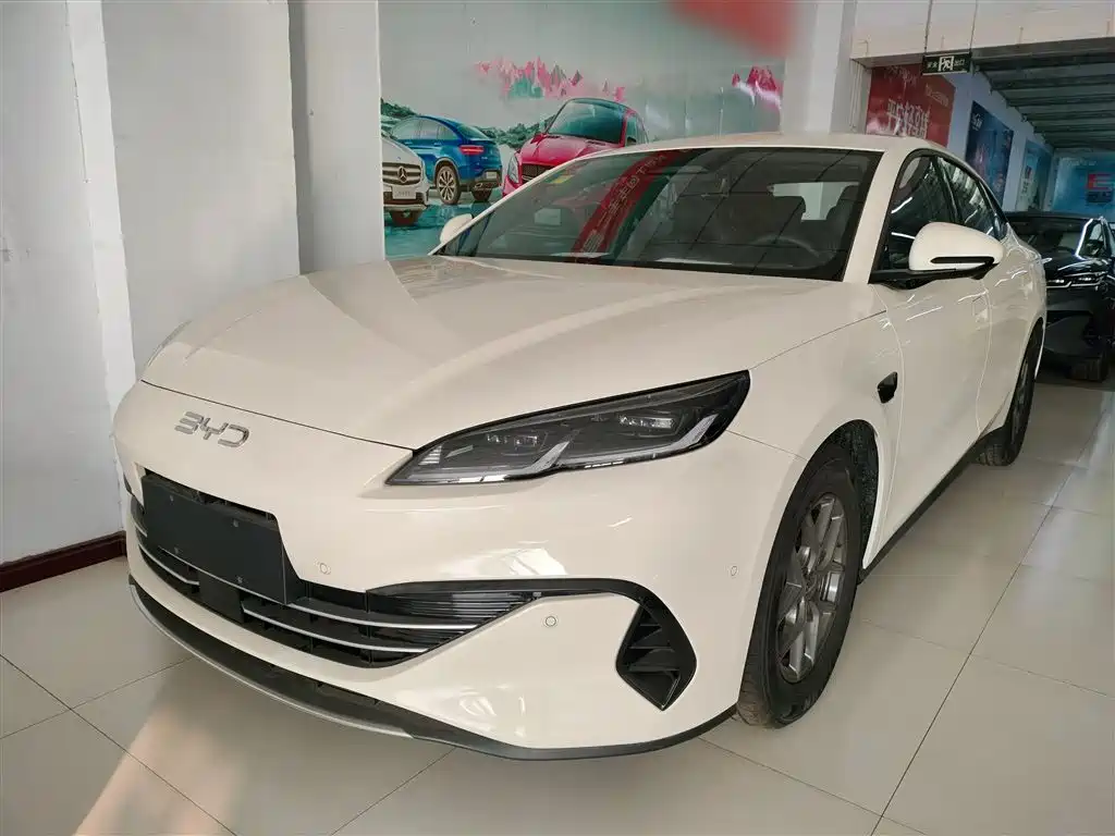 BYD 海豹06 2025