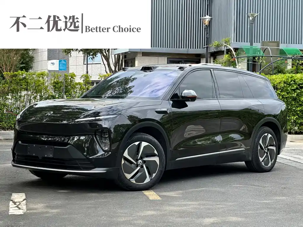 NIO ES8 2024