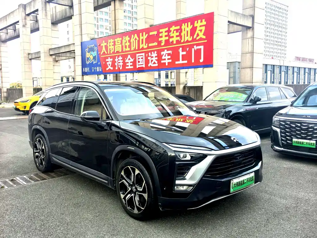 NIO ES8 2018