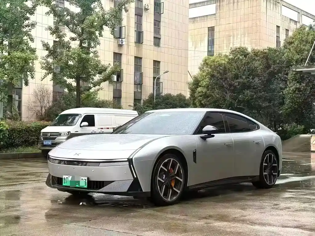 XPENG P7 2025