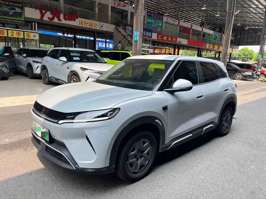 BYD Yuan UP 2025