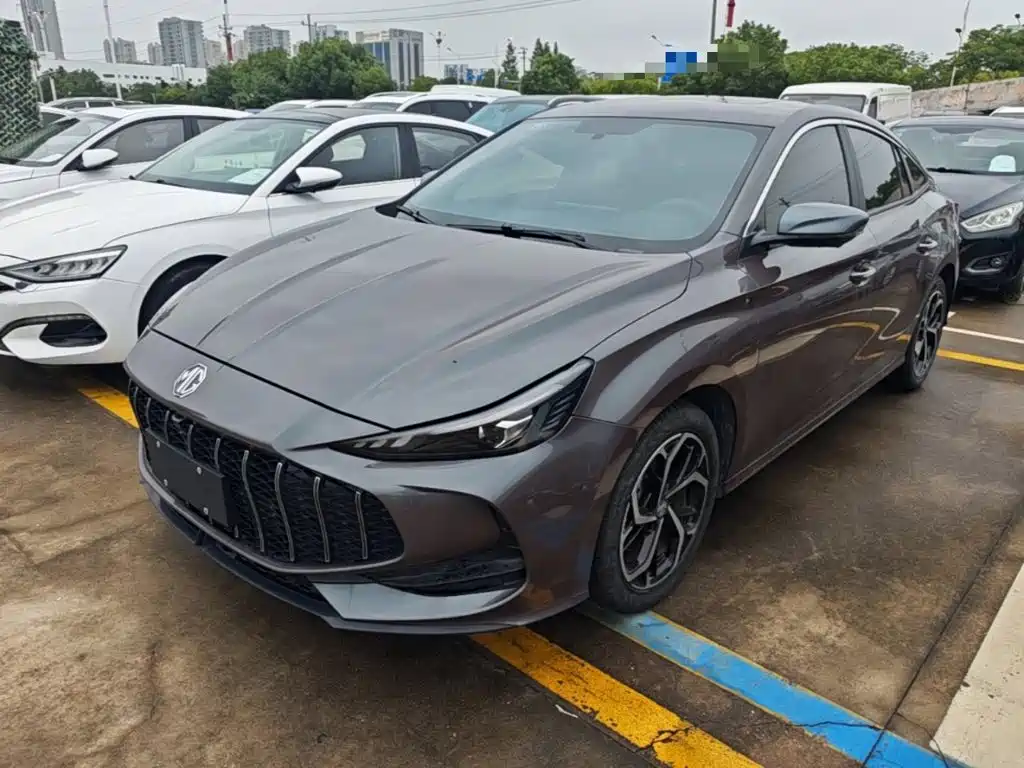 MG MG5 2025