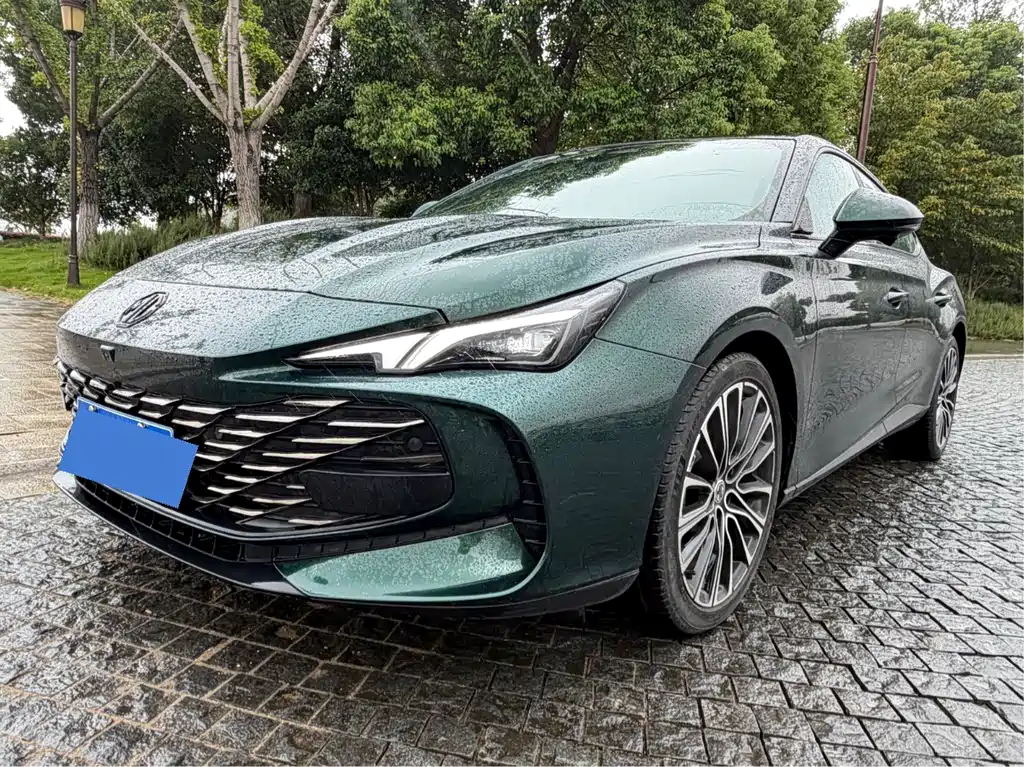 MG MG7 2023