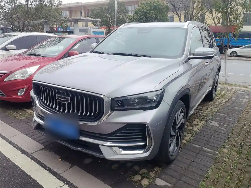 Geely Xingyue L 2025