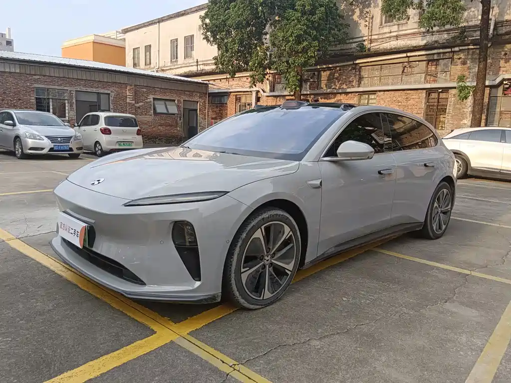 NIO ET5T 2023