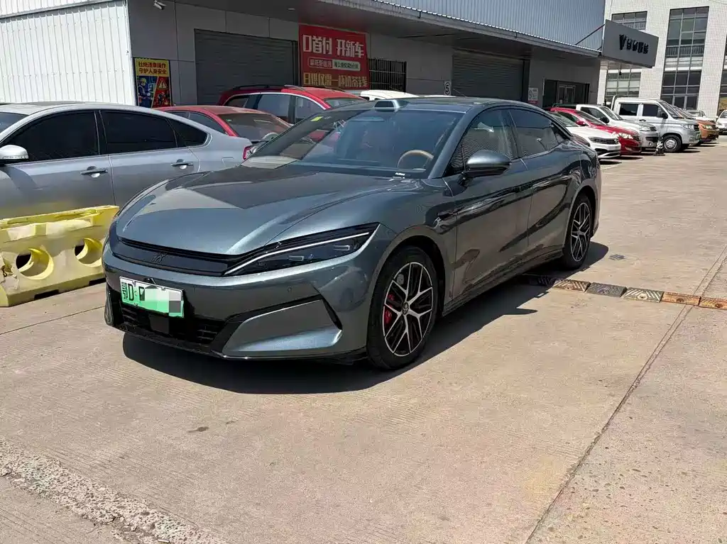 BYD Han L 2025