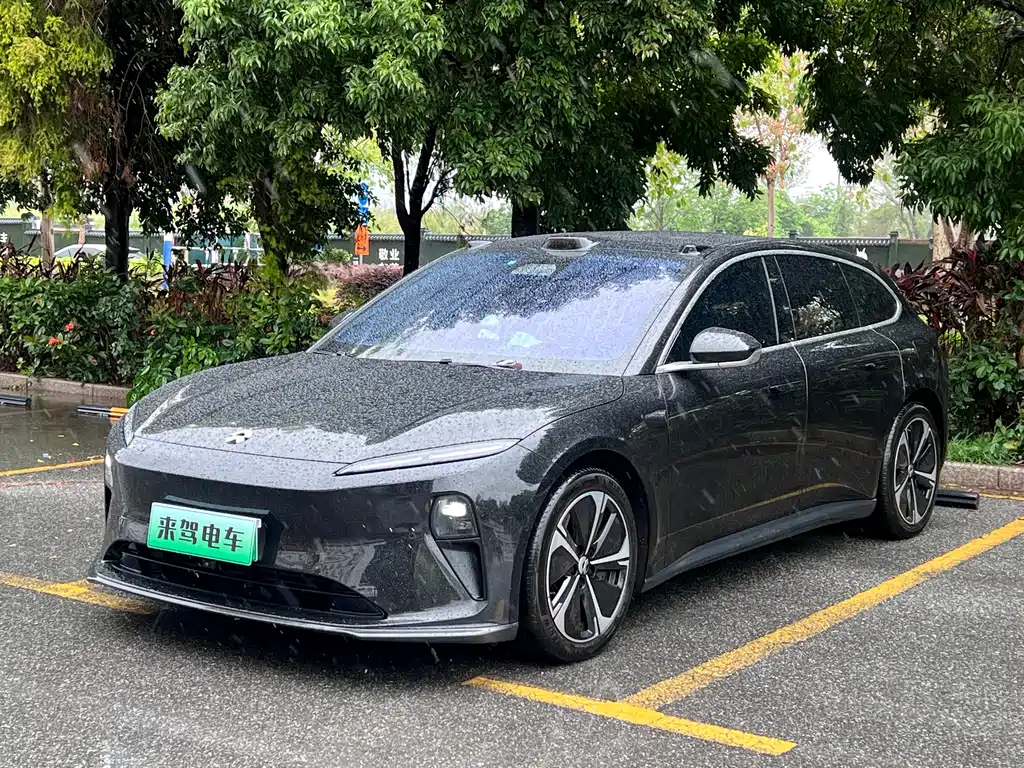 NIO ET5T 2024