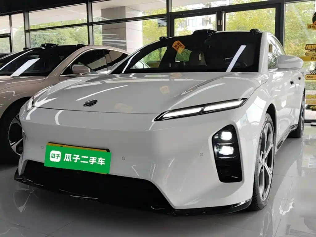 NIO ET5 2025