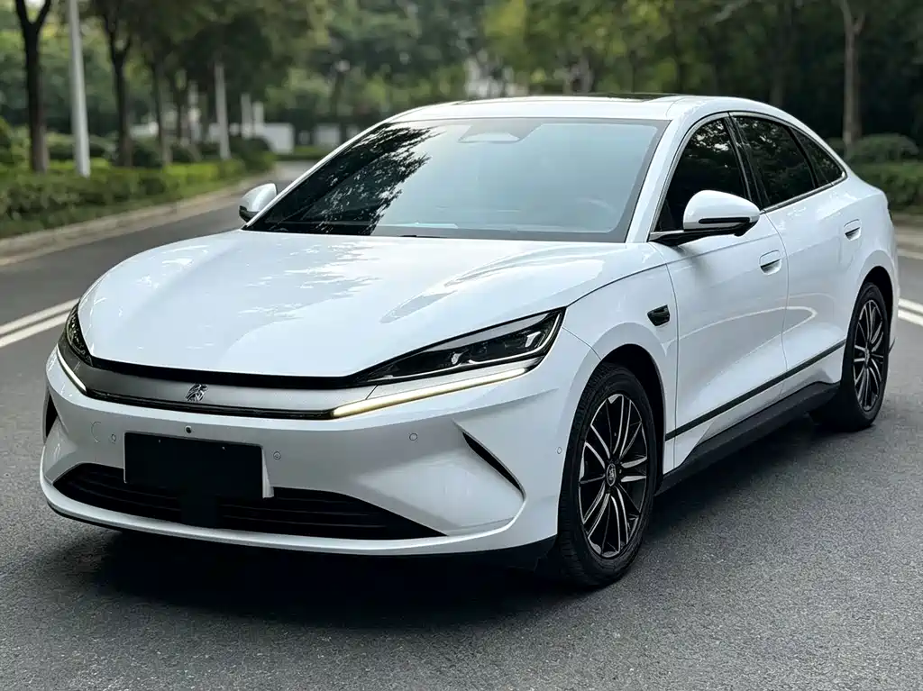 BYD Qin L 2025