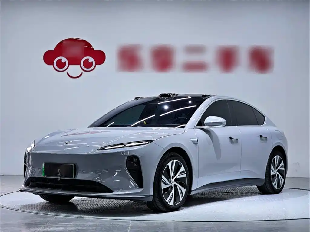 NIO ET5 2025