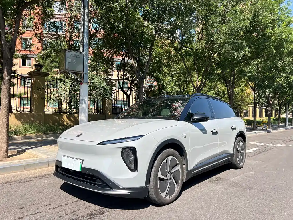 NIO ES6 2024