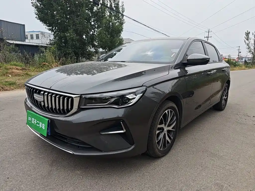 Geely Emgrand 2024