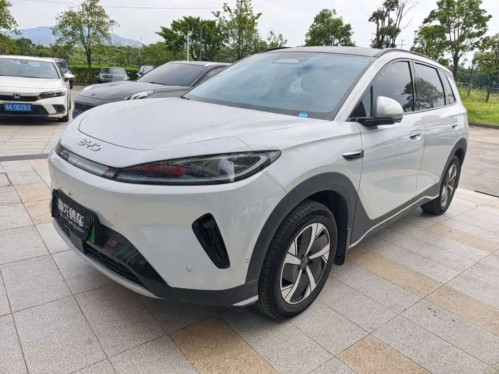 BYD Sealion 05 EV 2025