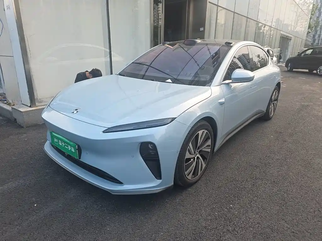 NIO ET5 2024