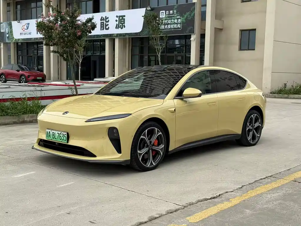 NIO ET5 2023