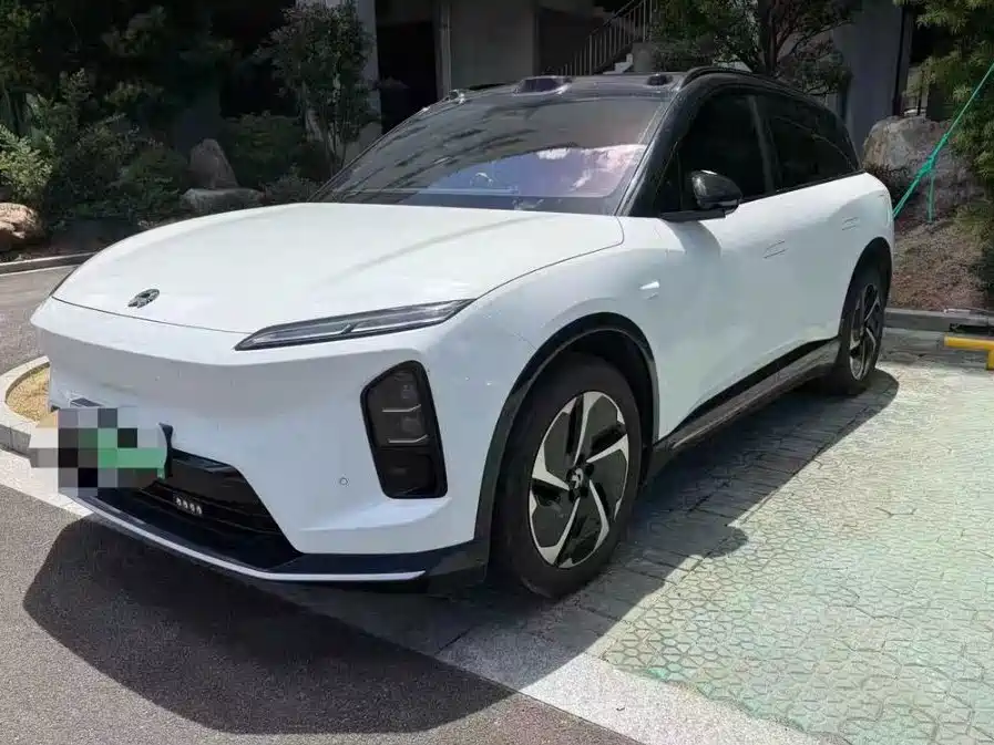 NIO ES6 2025