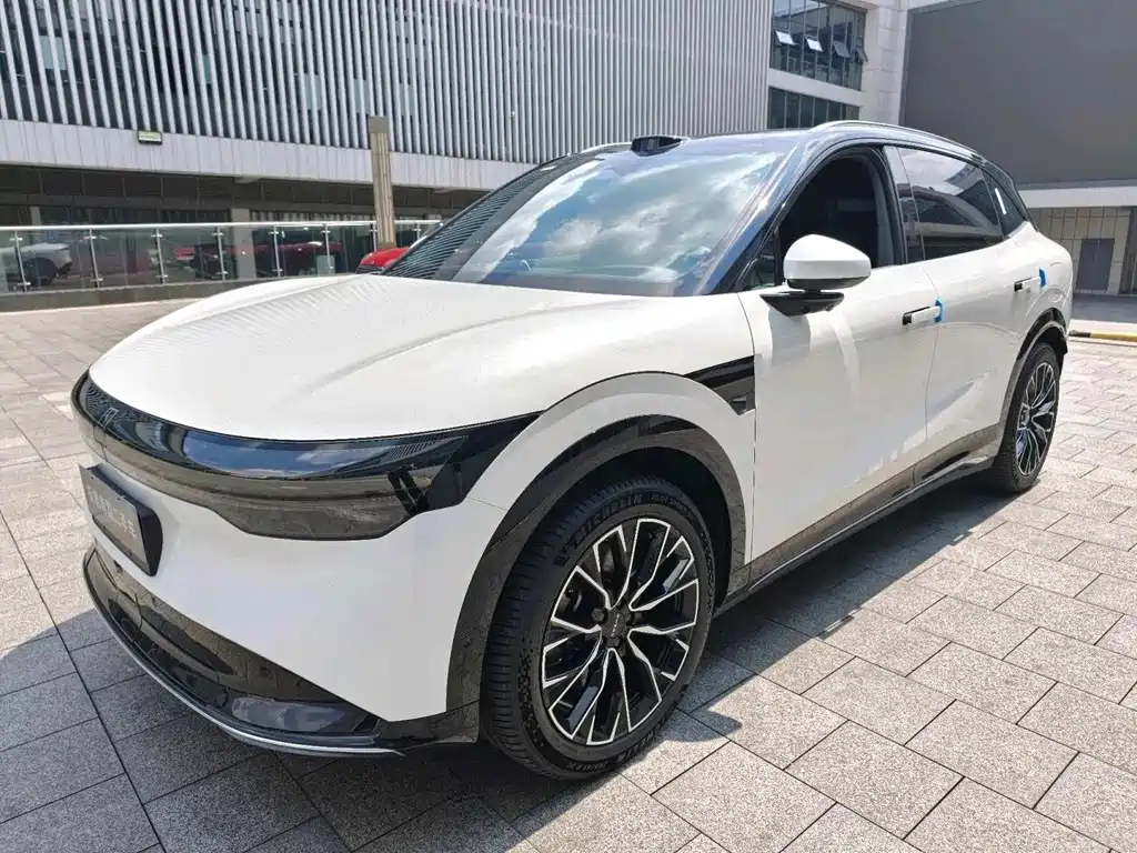 Zeekr 7X 2025